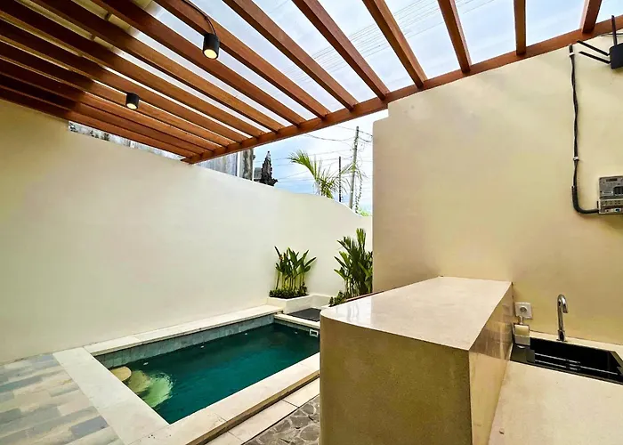 Esha Private Pool By Agata